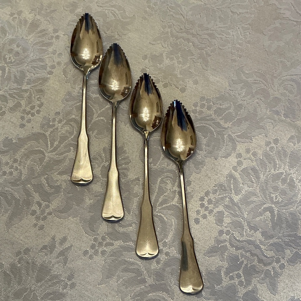 Oneida Stainless Grapefruit Spoon Set